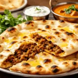 29. Keema Naan (Hähnchen)